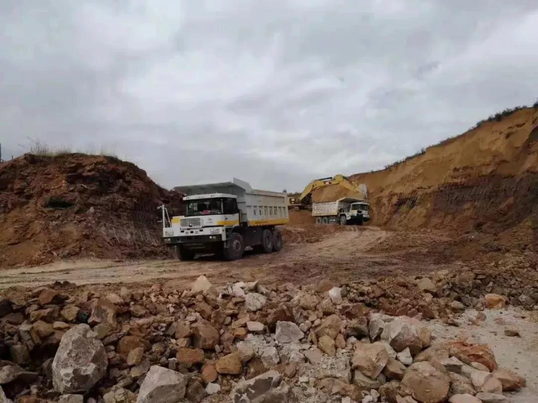 乐天堂官网重装纯电动矿用车内蒙试车