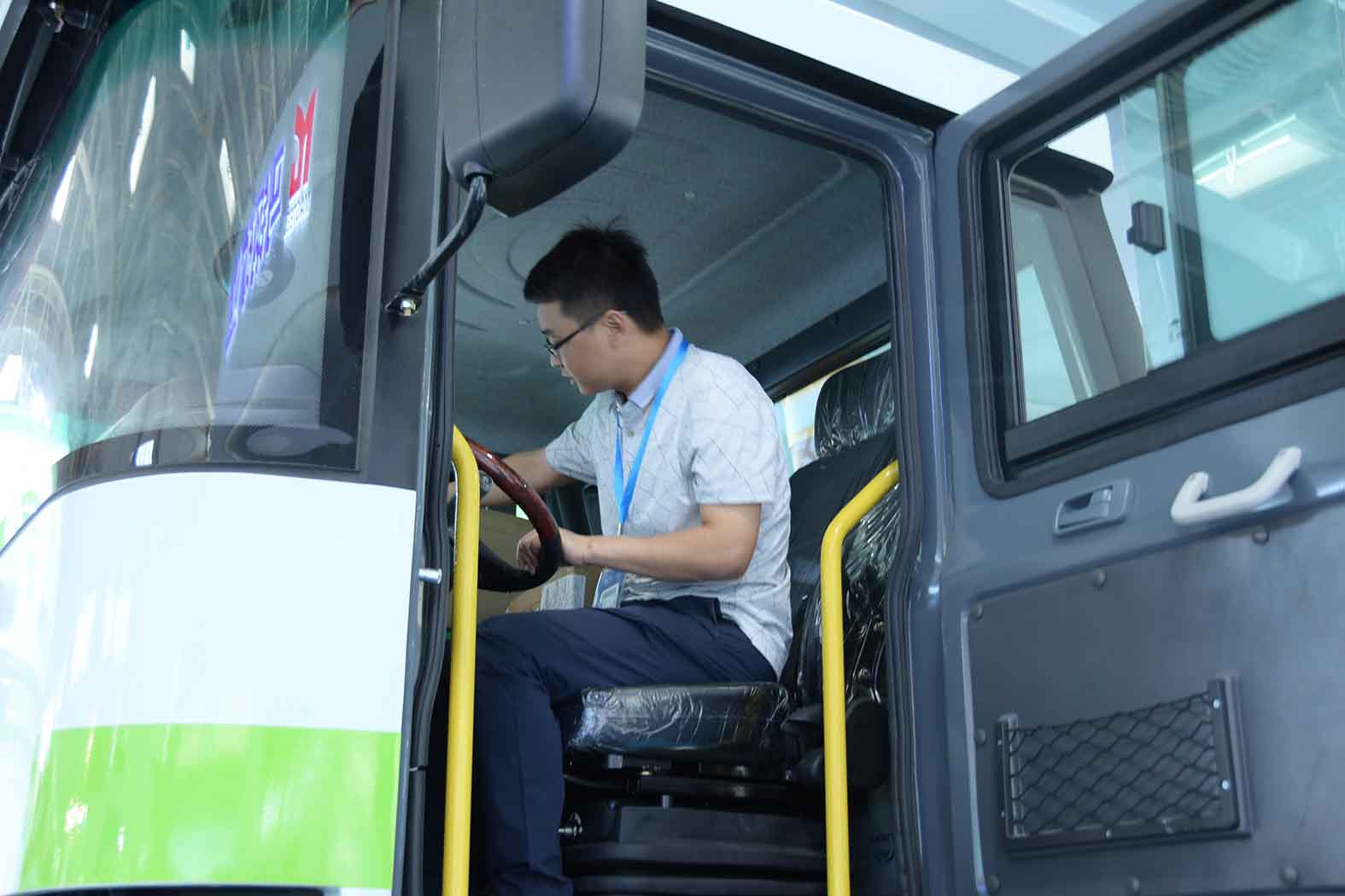 引领未来▲乐天堂官网纯电动矿用车闪耀2019CIME展会