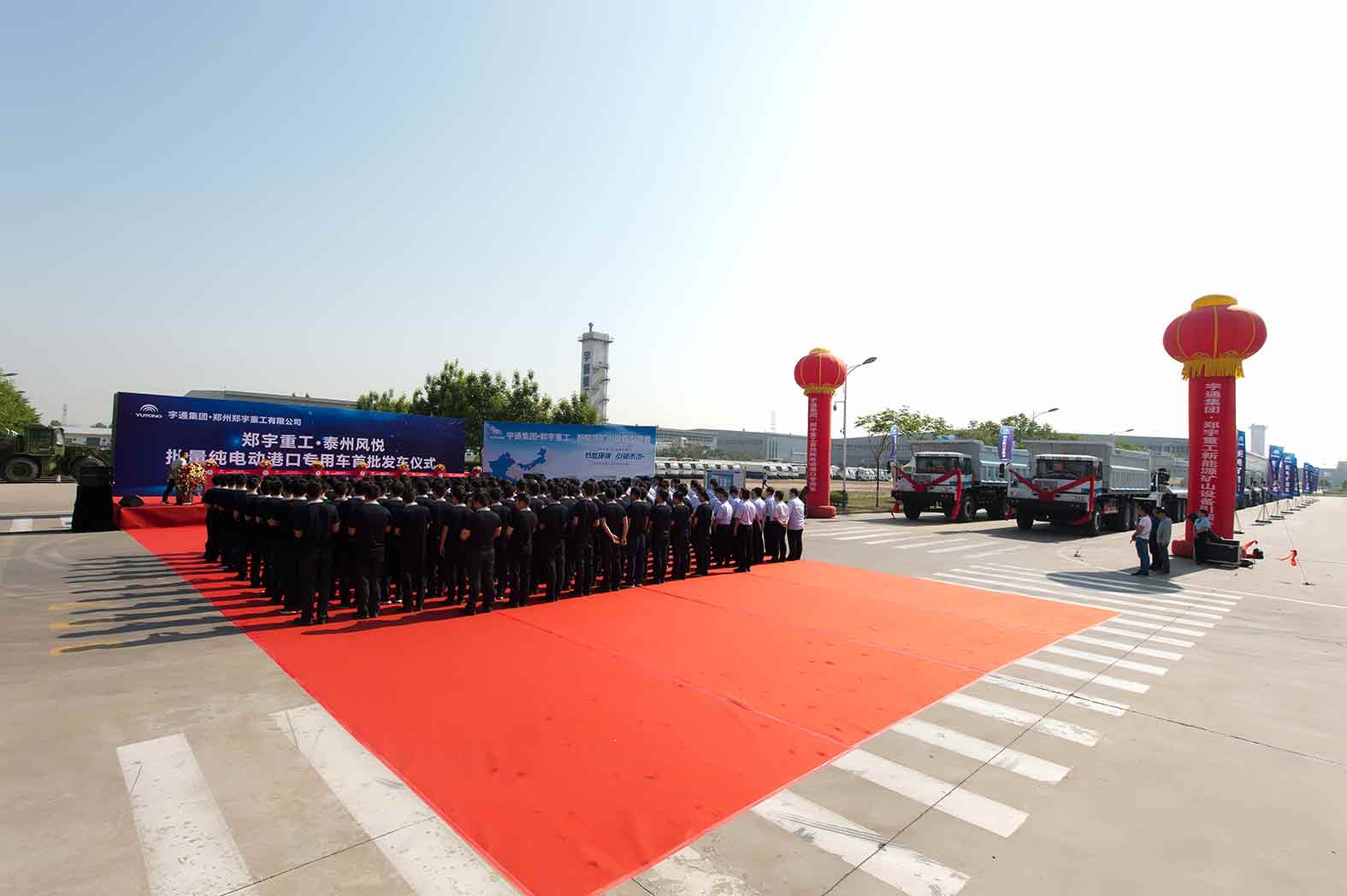 首批|乐天堂官网矿用车正式迈向新能源，实现批量交付！